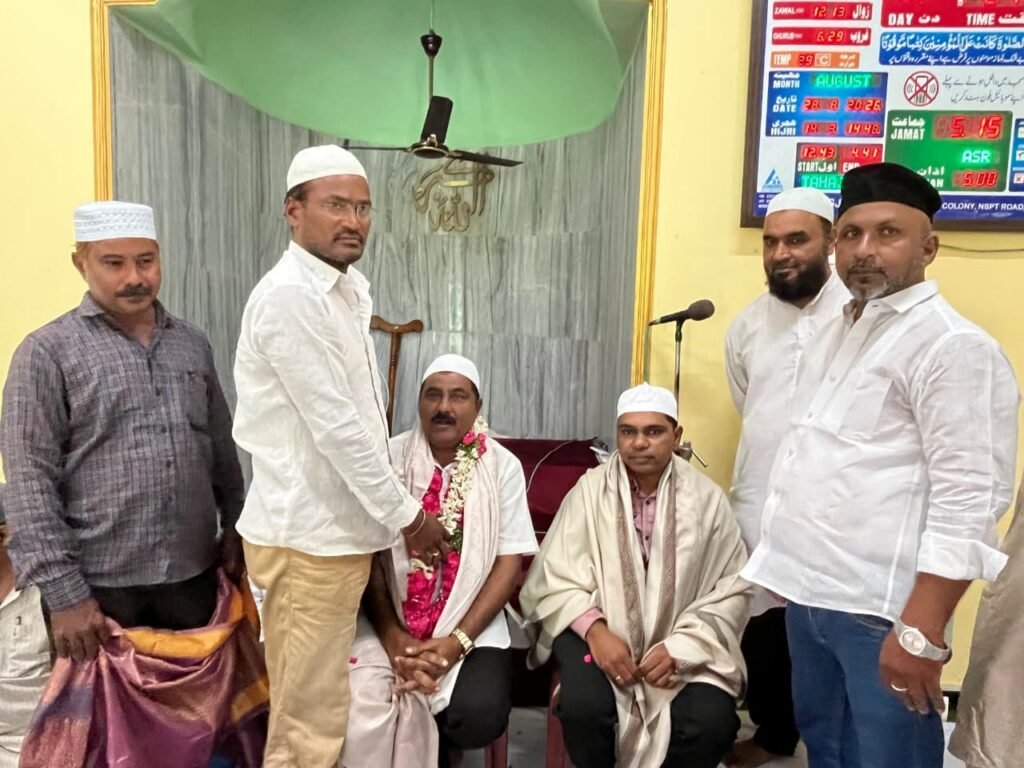 మస్జిద్‌-ఏ-ఫలాహ్‌ వక్ఫ్‌ బోర్డులో నమోదు