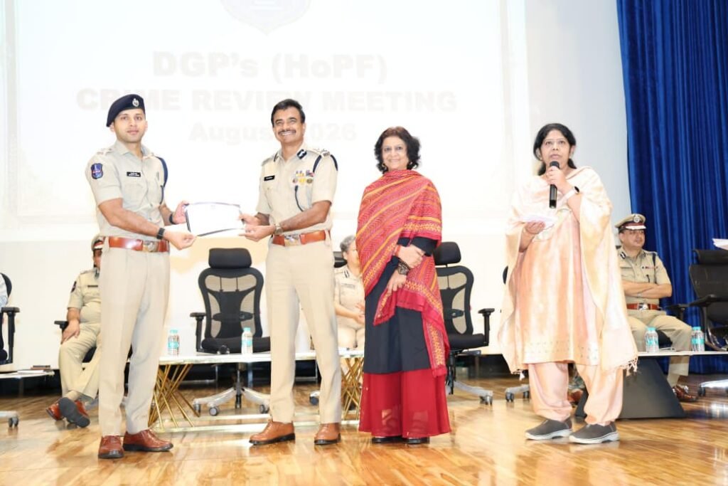 క్రైమ్‌ పారామీటర్ల అమలులో నల్లగొండ పోలీసుల సత్తా