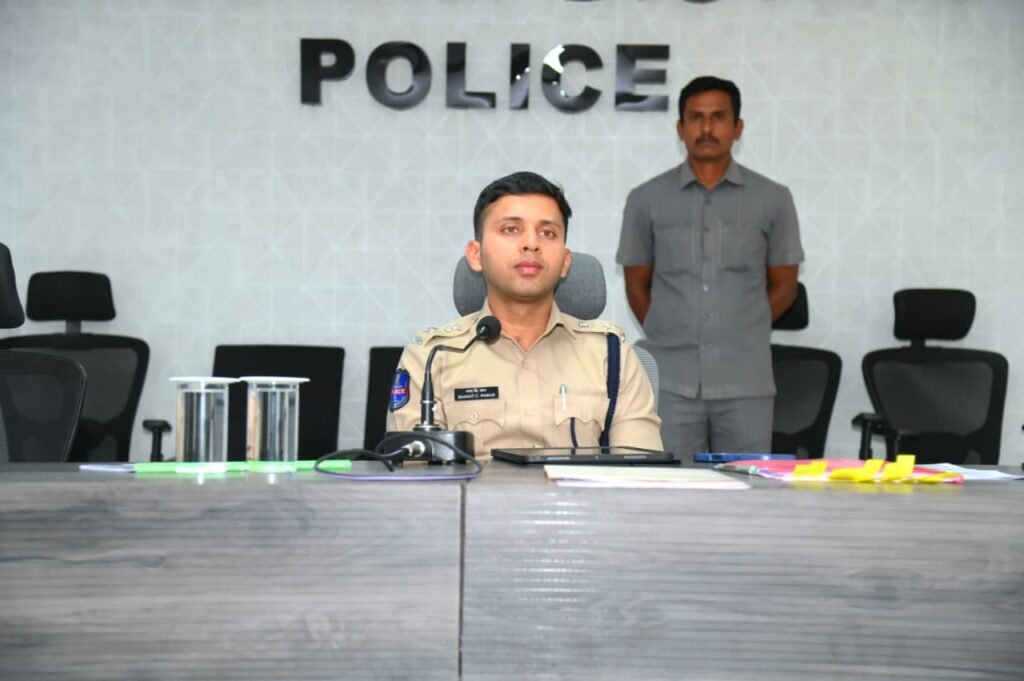 పెండింగ్ కేసులకు చెక్