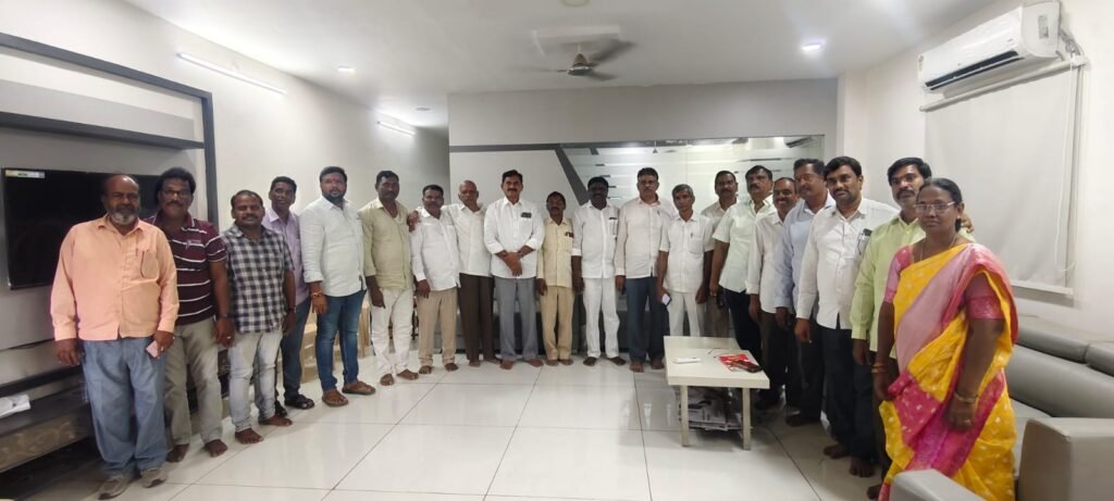 సూర్యాపేట పట్టణ బంద్ కు సహకరించిన ప్రతి ఒక్కరికి ధన్యవాదములు*