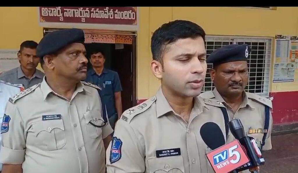 ఎస్‌ఐ, పోలీస్ కానిస్టేబుల్ ఉచిత శిక్షణ ప్రిలిమినరీ పరీక్షకు విశేష స్పందన* 