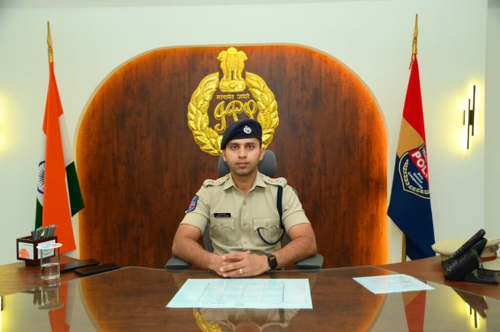 గణేష్ నిమజ్జనానికి పటిష్ట బందోబస్తు.. విగ్రహాల ఎత్తును బట్టి ప్రత్యేక మార్గాలు