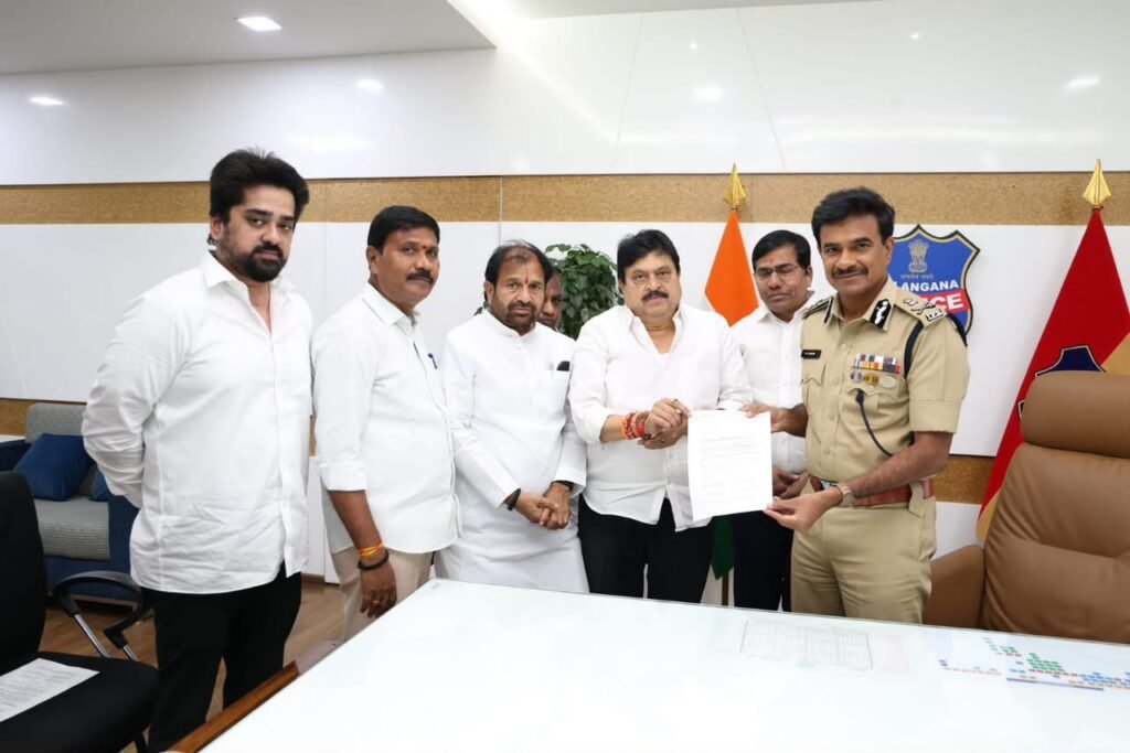 నవంబర్ 2న తెలంగాణకు కేంద్ర హోంమంత్రి అమిత్ షా రాక